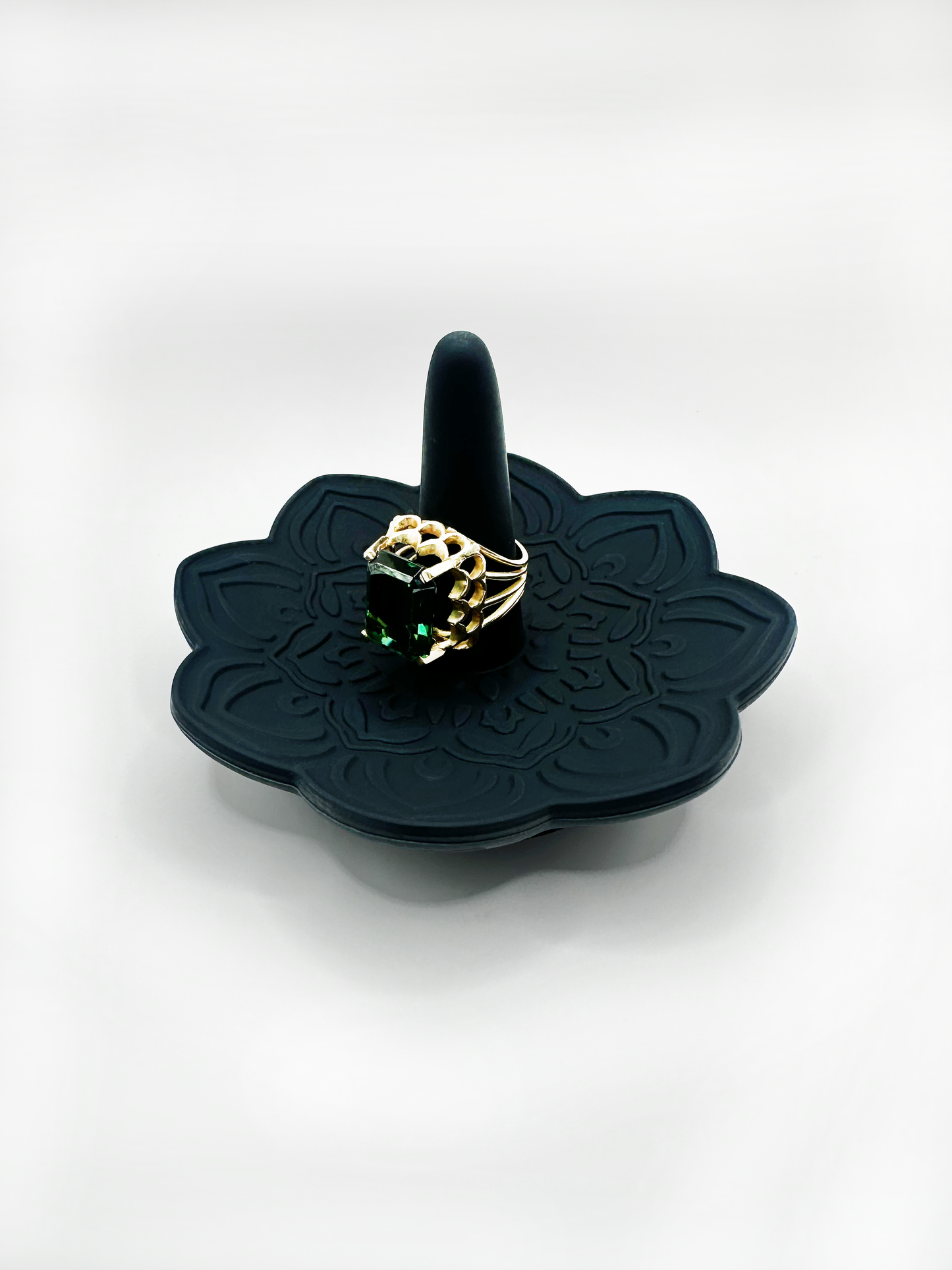 Ring Thing (Black)